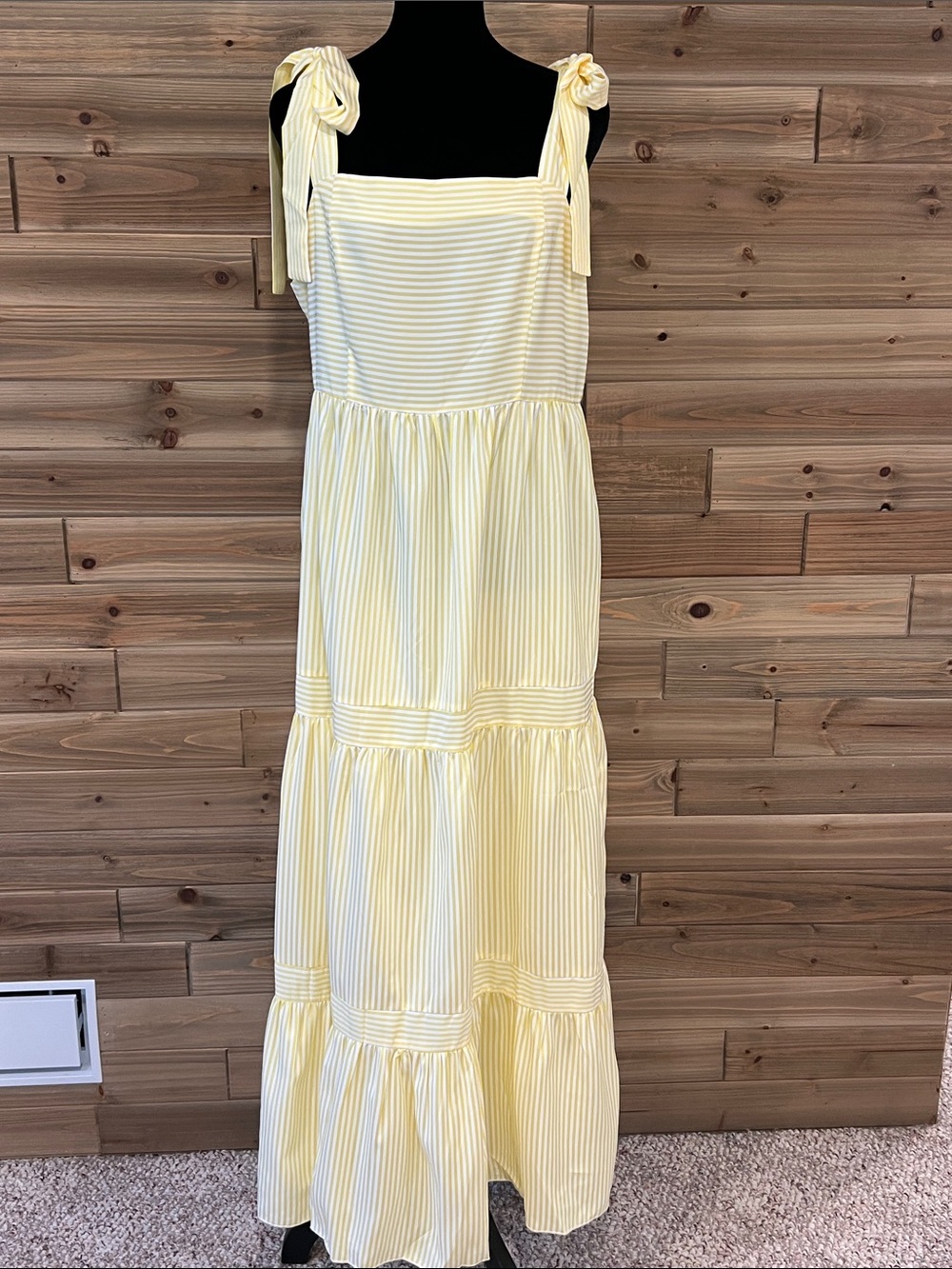 Sunny Striped Shoulder Tie Maxi Dresses